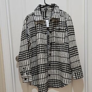 Express Oversized Houndstooth Jacket in Black and White